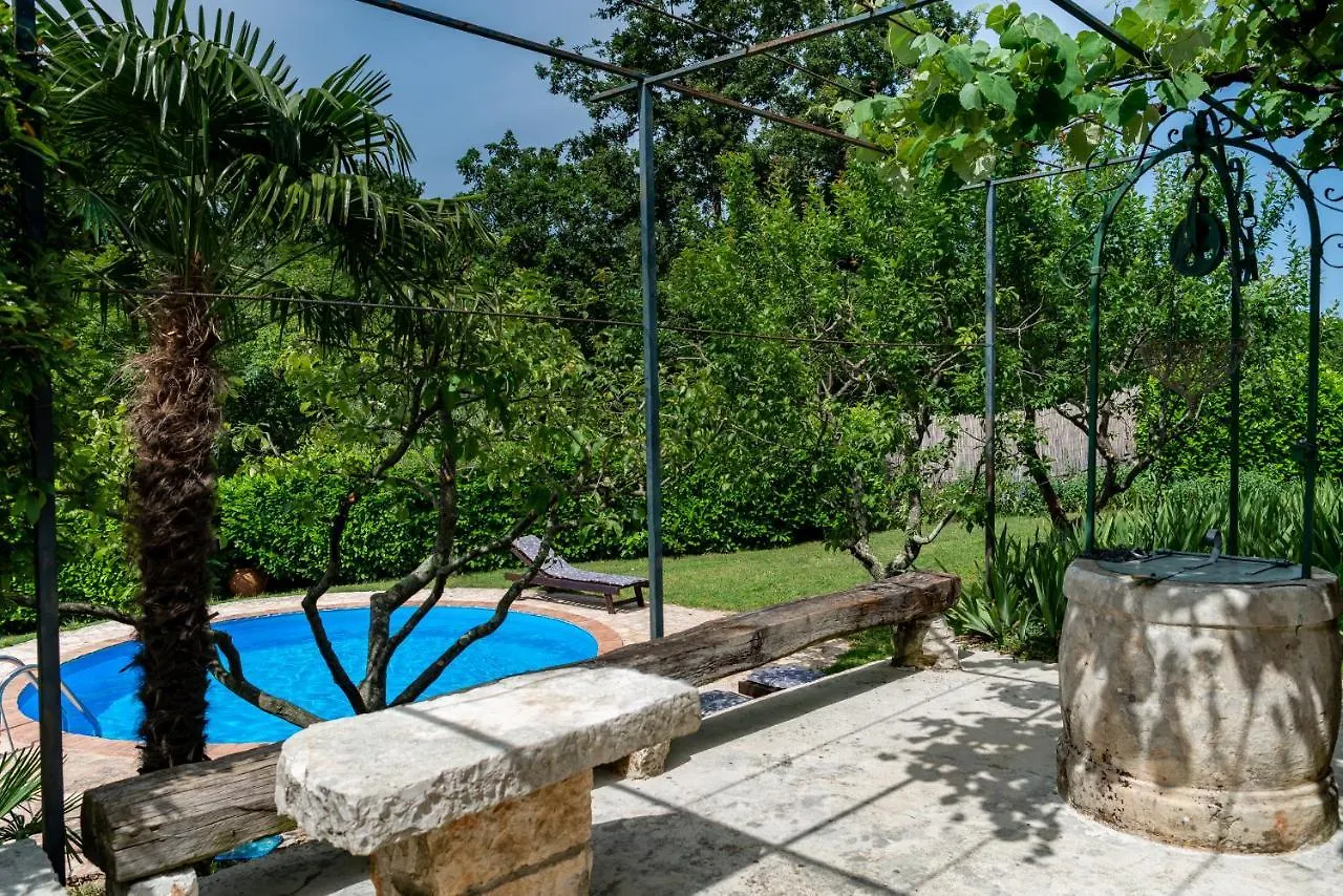 Village Family House Ranka Žminj Κροατία
