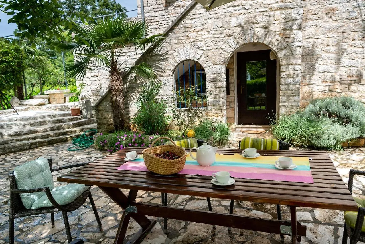 Σπίτι διακοπών Village Family House Ranka Žminj